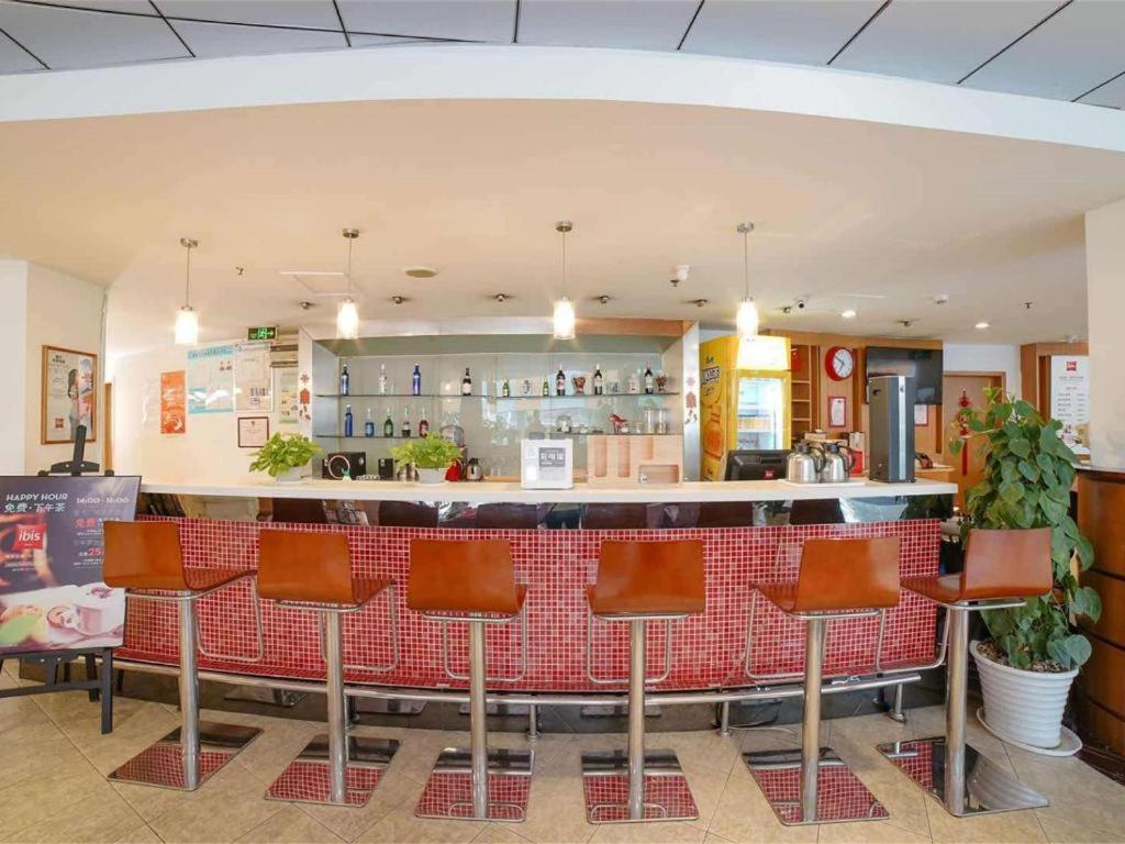 Ibis Chengdu Yongfeng Hotel מראה חיצוני תמונה